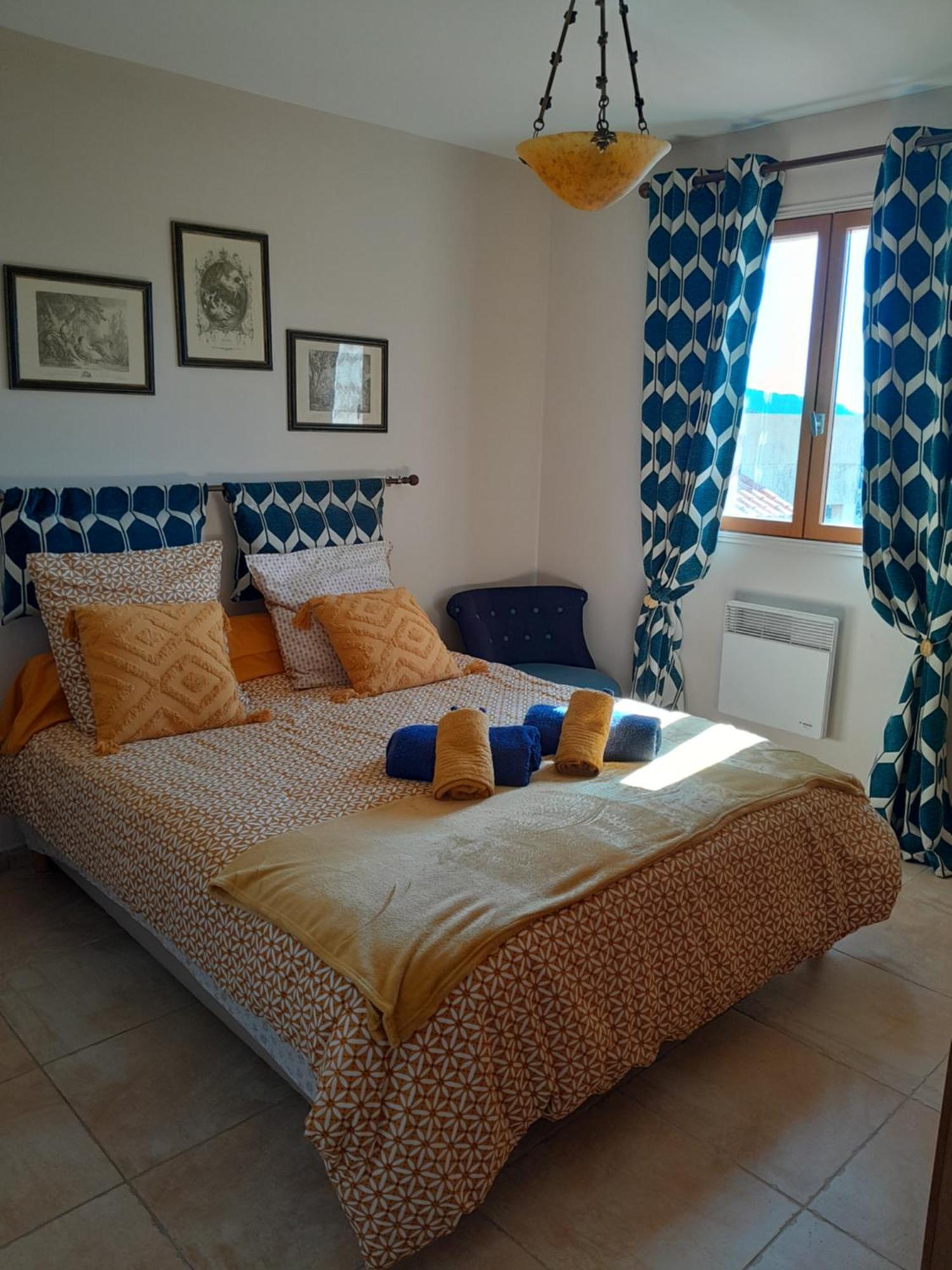 Bed and Breakfast Mare E Monti Chez Thomas Et Magali Vico Exterior foto